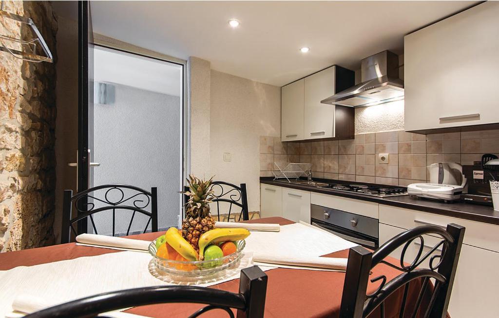 Holiday House Carpe Diem Pula Appartement Buitenkant foto